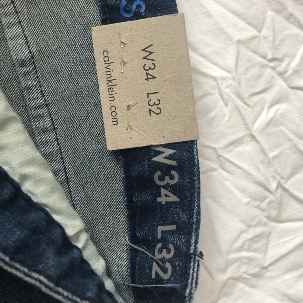 NWT Calvin Klein Jeans Dark Wash 34x32 - Picture 4 of 8
